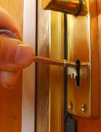 Protecting home holiday burglar